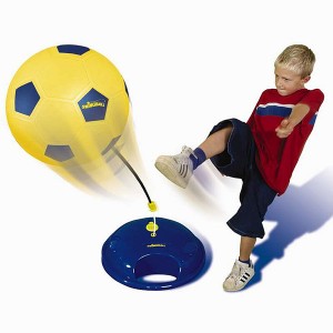 football et Swingball enfant